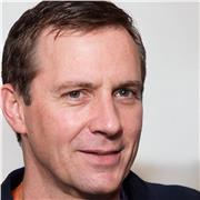 Juraprofessor bietet Nachhilfe in Jura für Universitätsstudenten an